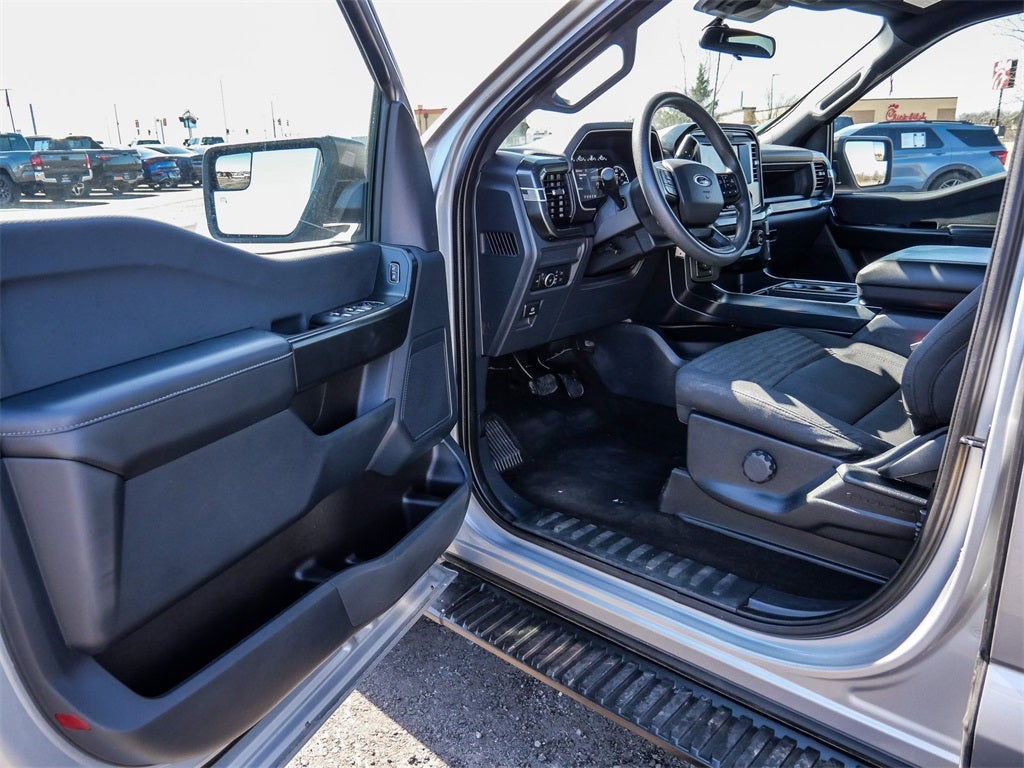 2022 Ford F-150 XL STX