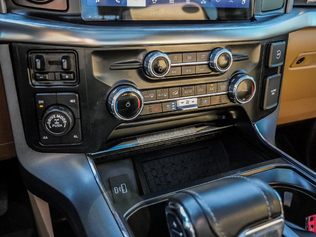 2023 Ford F-150 Lariat FX4