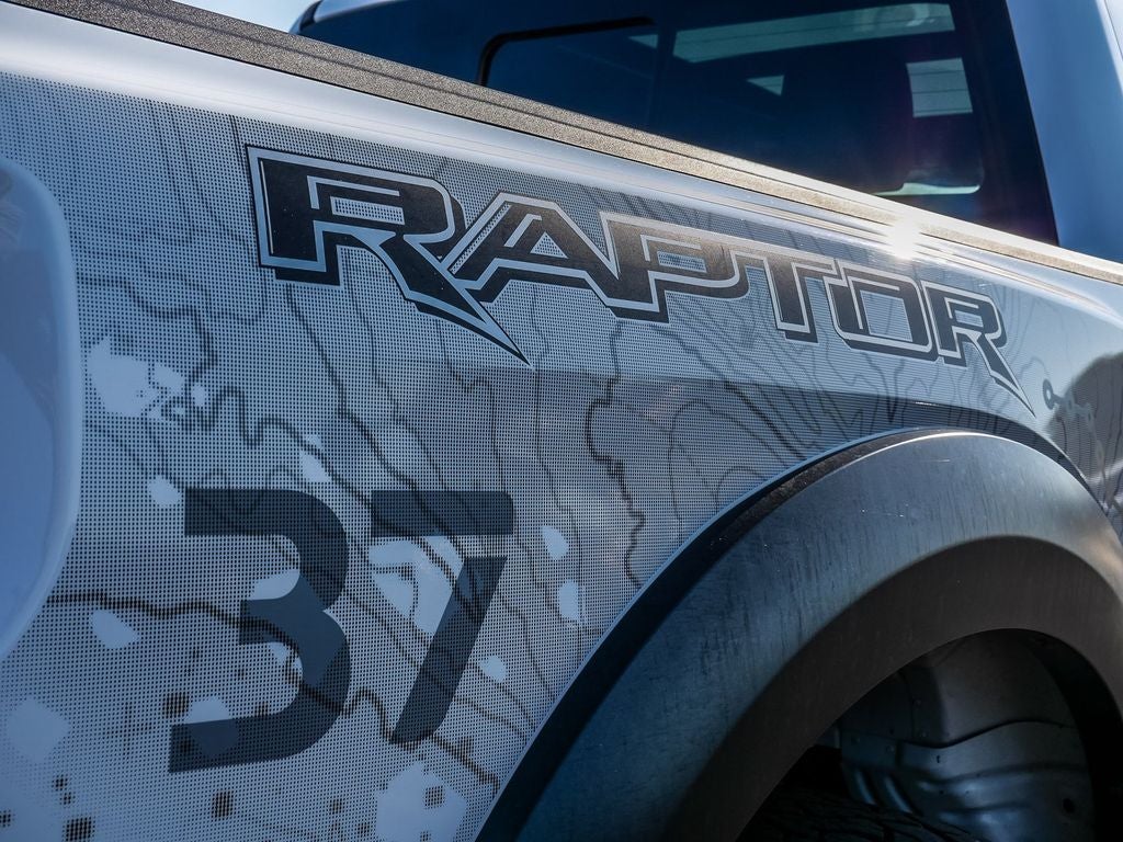 2022 Ford F-150 Raptor 37 PKG