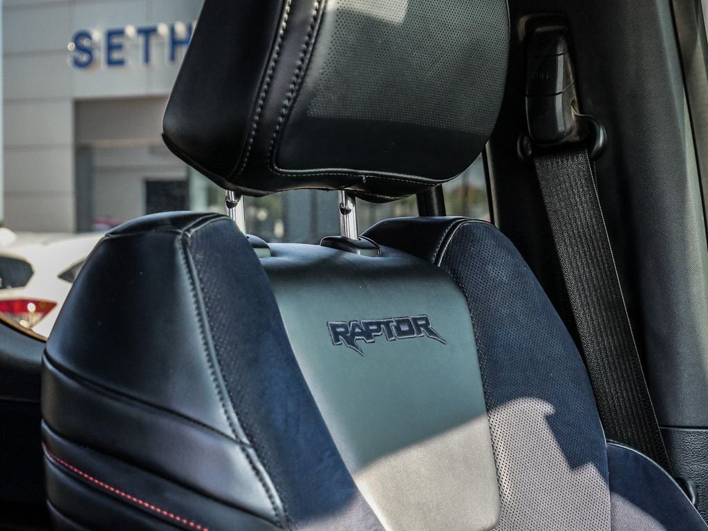 2022 Ford F-150 Raptor 37 PKG