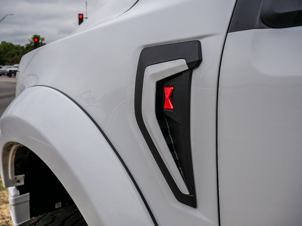 2026 Ford F-150 XLT BLACK WIDOW