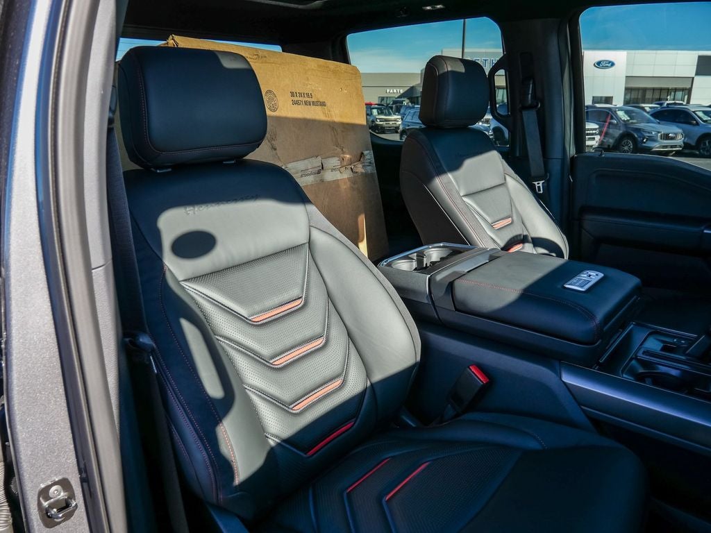 2025 Ford F-150 Hennessey Venom 800