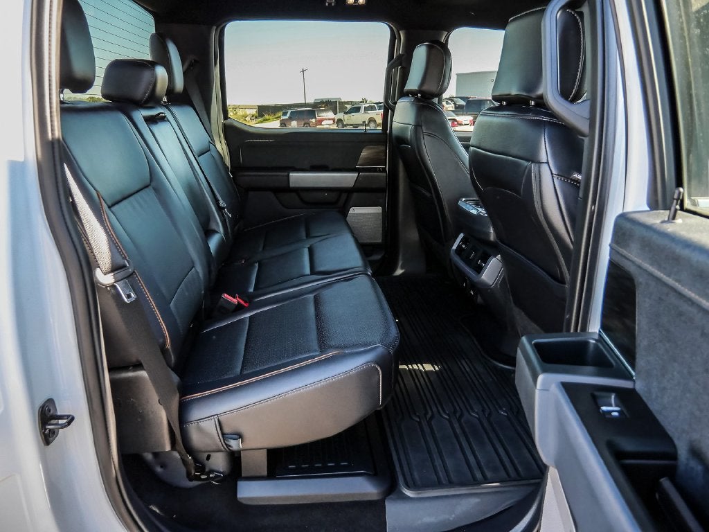 2025 Ford F-150 Lariat FX4