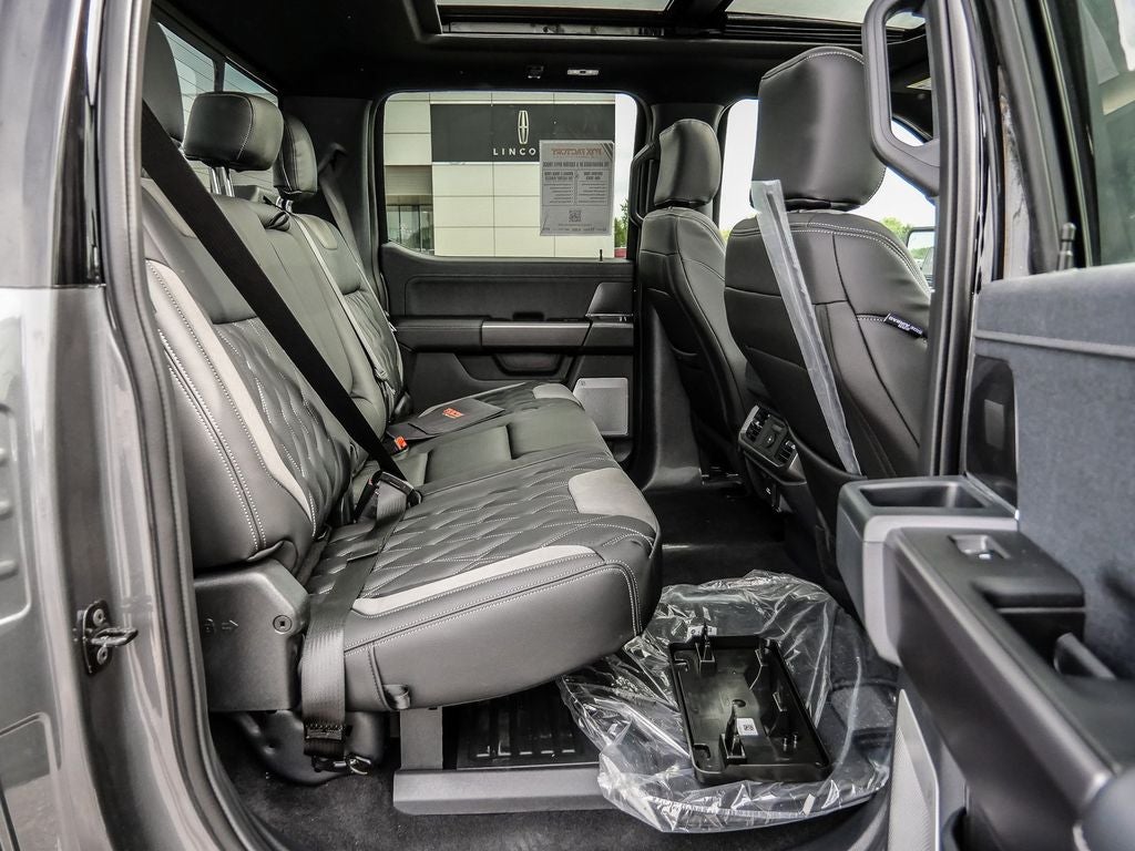 2026 Ford F-150 Lariat Black Widow
