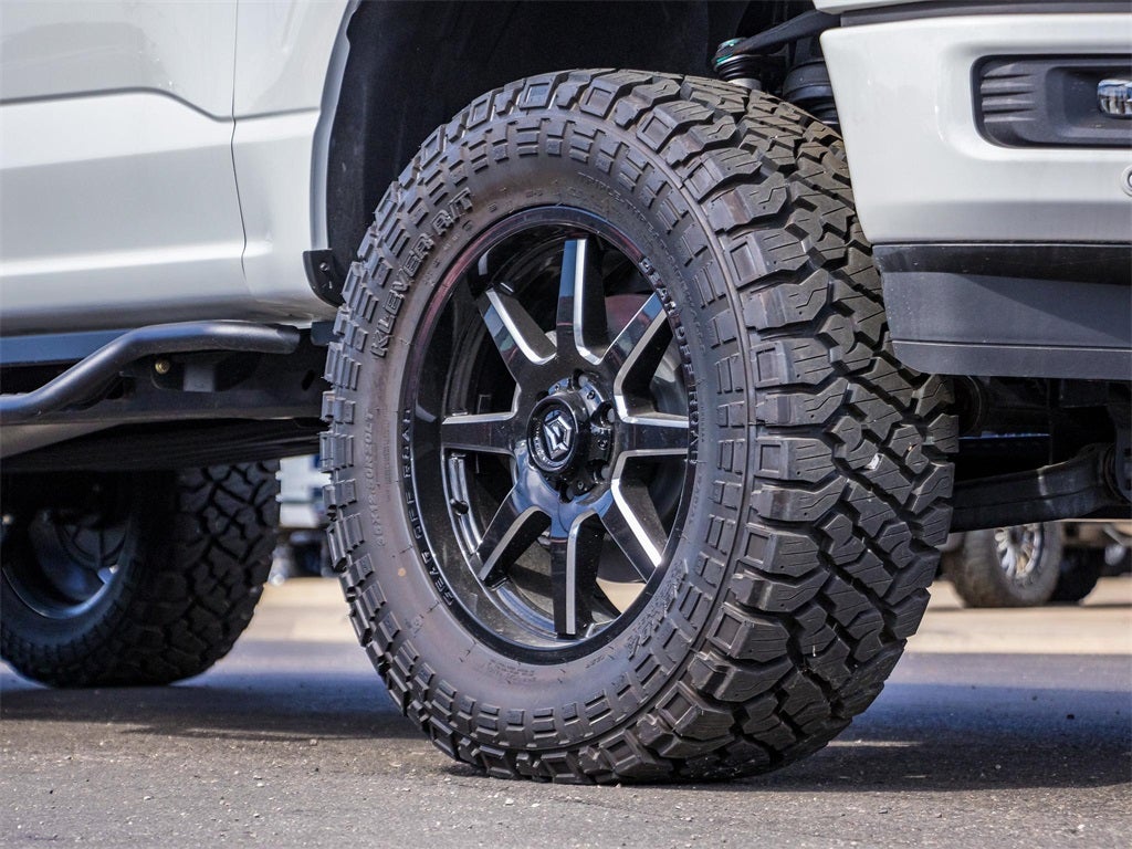 2025 Ford F-150 Lariat Custom