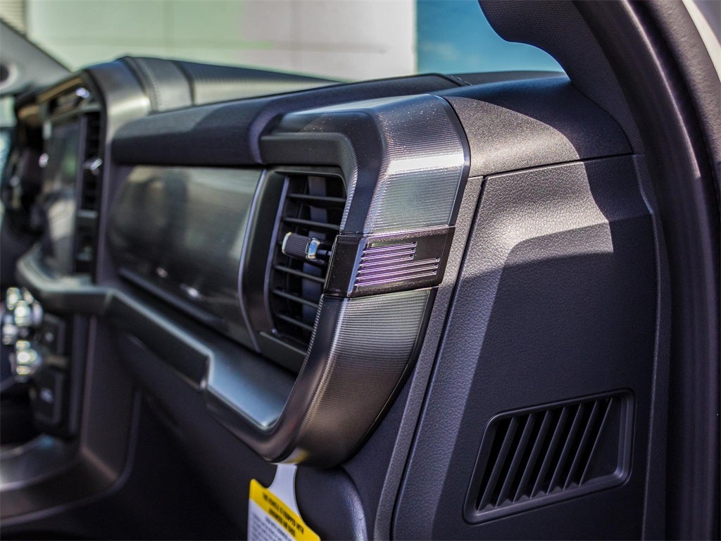 2025 Ford F-150 Lariat Custom