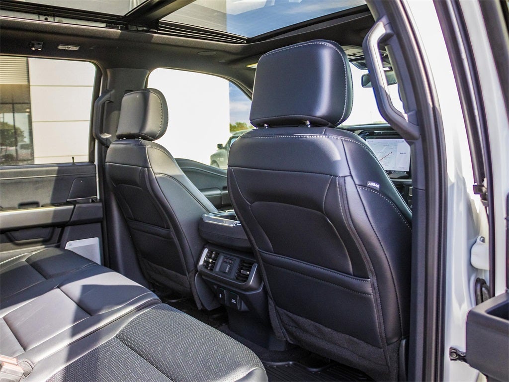 2025 Ford F-150 Lariat Custom