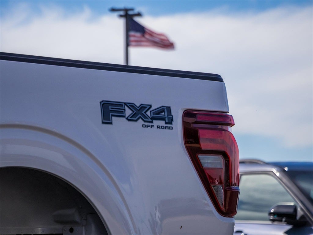 2025 Ford F-150 Lariat Custom