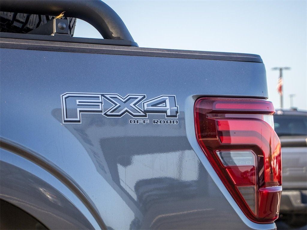 2025 Ford F-150 Lariat Custom