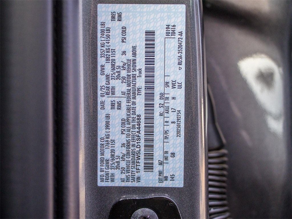 2025 Ford F-150 Lariat Custom