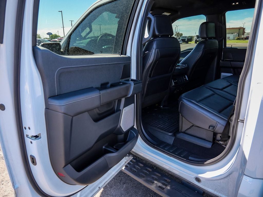 2025 Ford F-150 Lariat FX4
