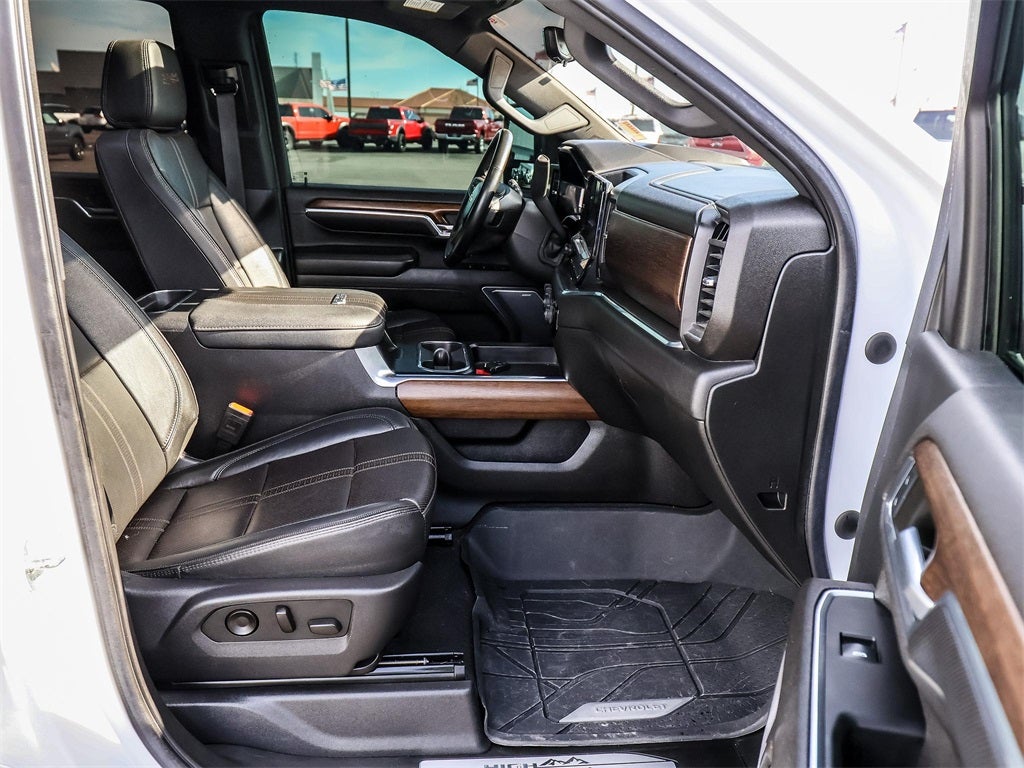 2024 Chevrolet Silverado 3500HD High Country DRW