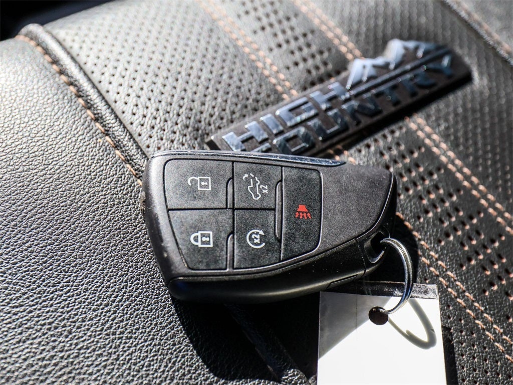 2024 Chevrolet Silverado 3500HD High Country DRW