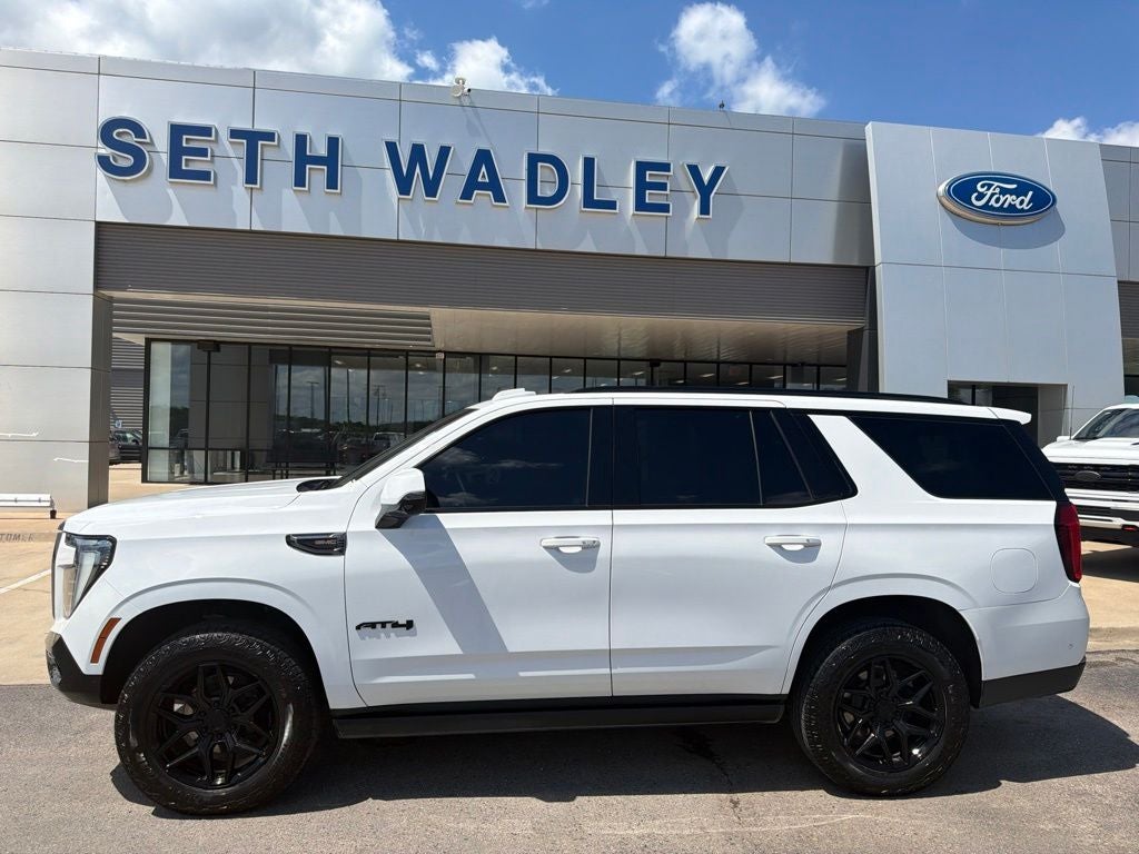 2025 GMC Yukon AT4