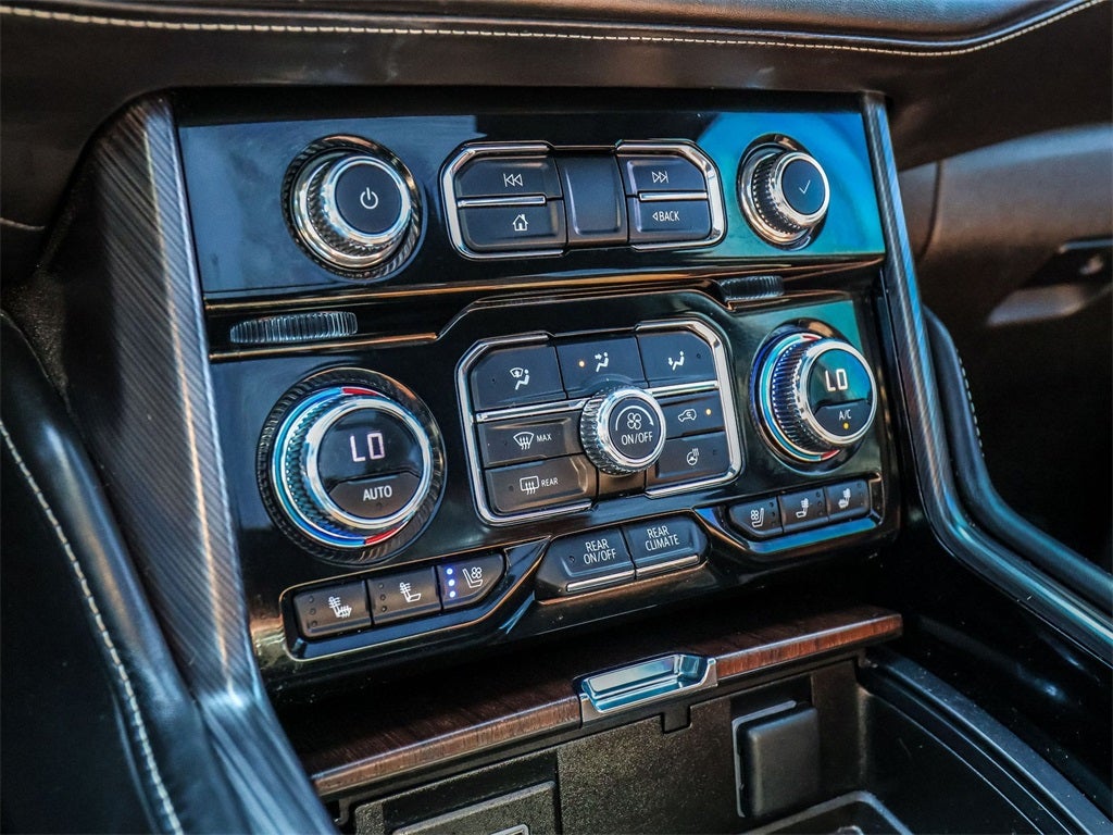 2023 GMC Yukon Denali Ultimate