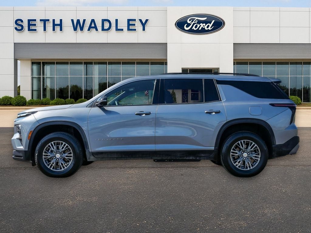 2024 Chevrolet Traverse LT