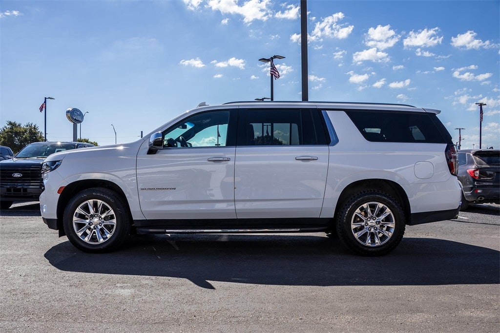 2023 Chevrolet Suburban Premier