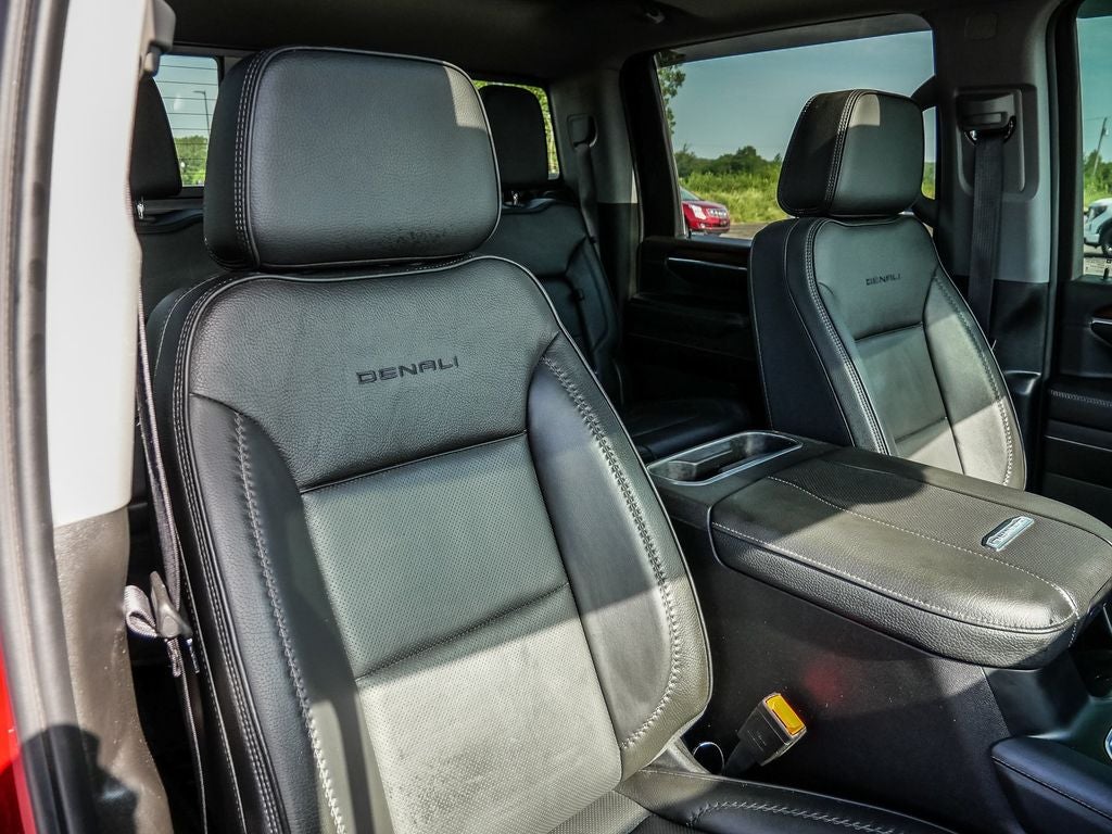 2024 GMC Sierra 2500HD Denali
