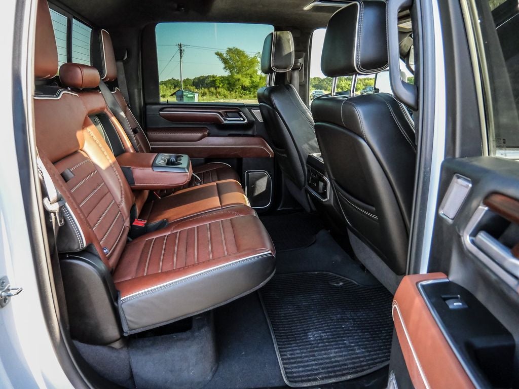 2025 GMC Sierra 3500HD Denali Ultimate