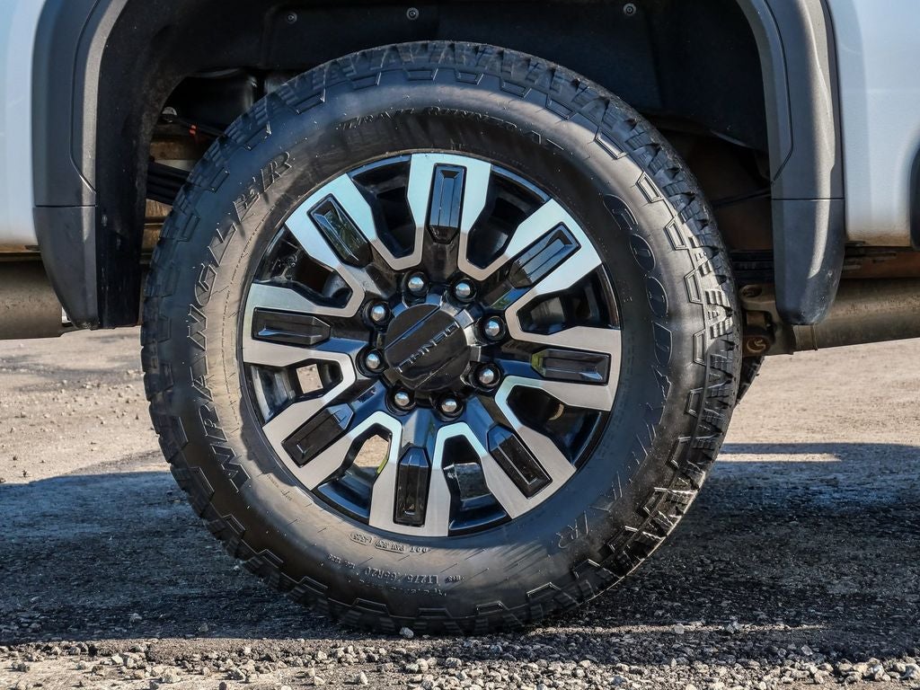 2025 GMC Sierra 3500HD Denali Ultimate