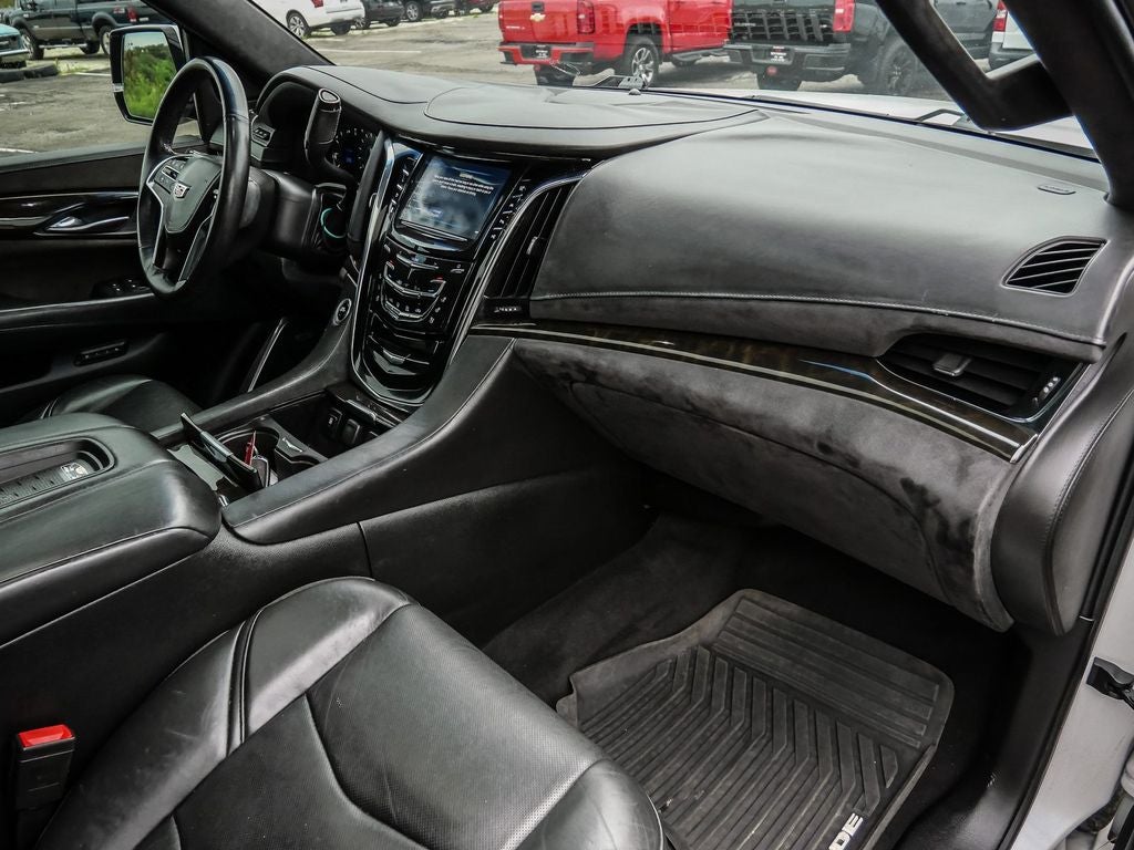 2017 Cadillac Escalade Platinum Edition