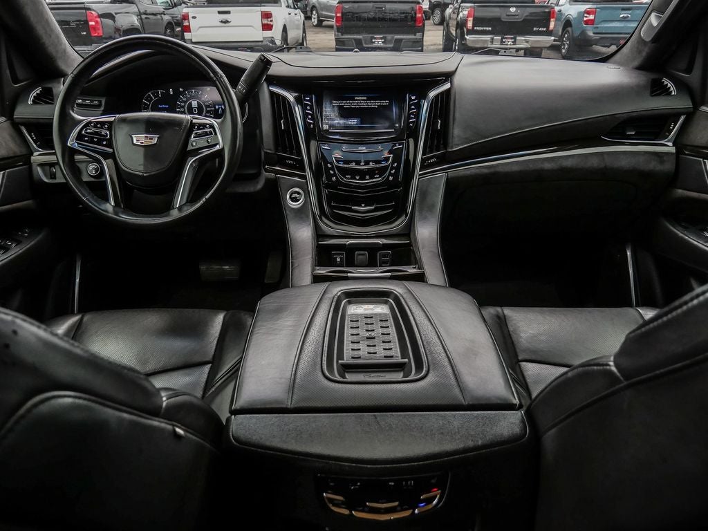 2017 Cadillac Escalade Platinum Edition