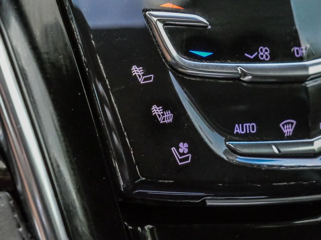 2017 Cadillac Escalade Platinum Edition