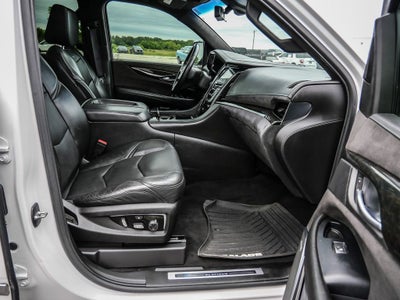 2017 Cadillac Escalade Platinum Edition