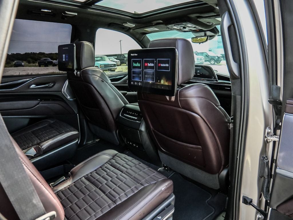 2023 Cadillac Escalade Sport Platinum