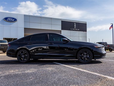 2025 Honda Accord SE