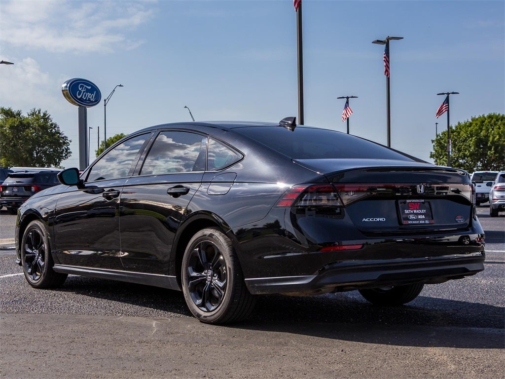 2025 Honda Accord SE