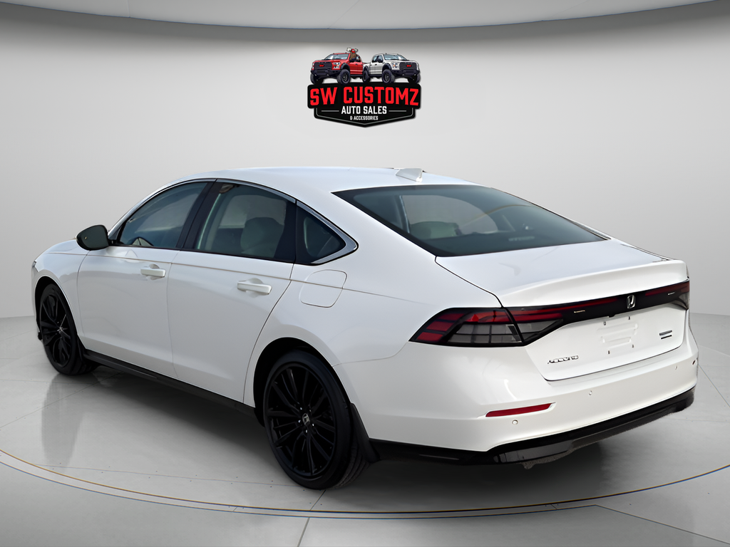2023 Honda Accord Hybrid Touring