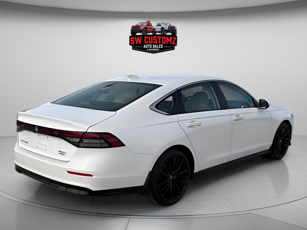 2023 Honda Accord Hybrid Touring
