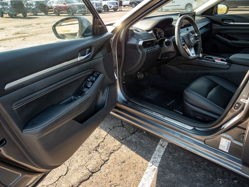 2023 Nissan Altima 2.5 SL
