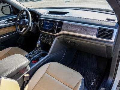 2021 Volkswagen Atlas Cross Sport 2.0T SE w/Technology