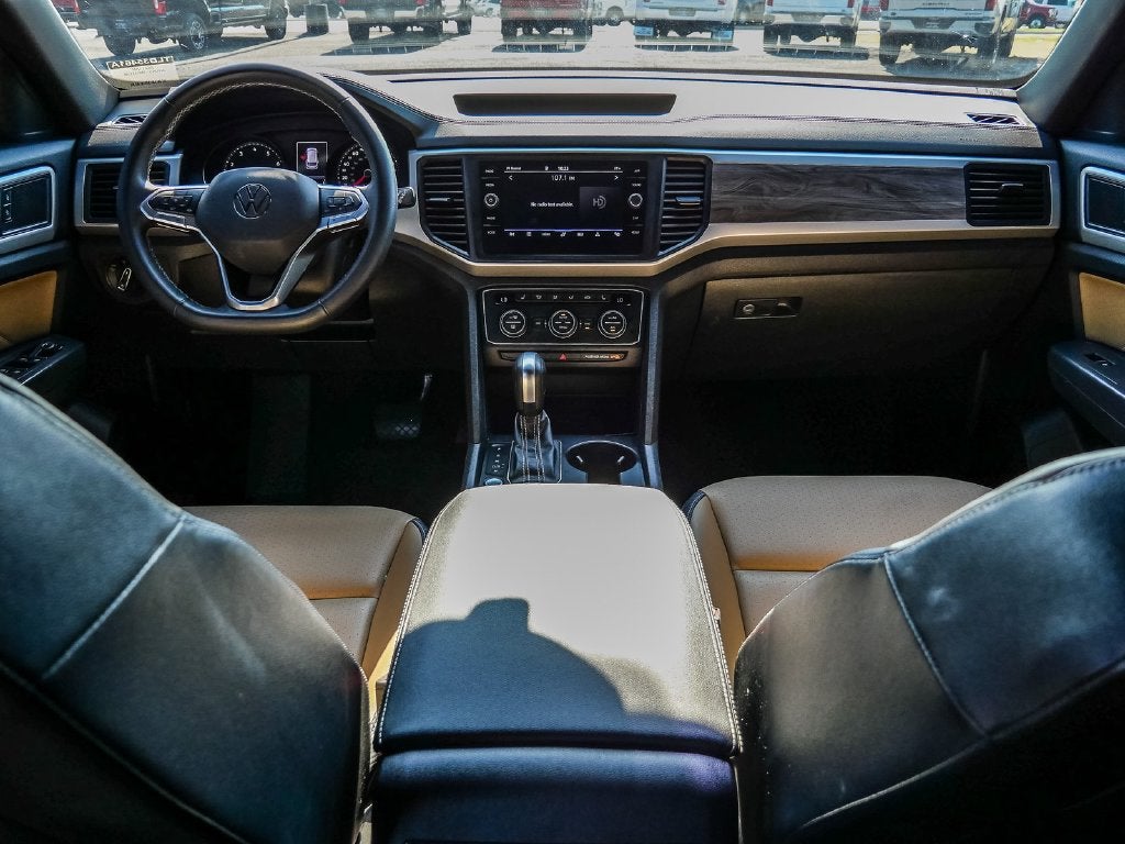 2021 Volkswagen Atlas Cross Sport 2.0T SE w/Technology