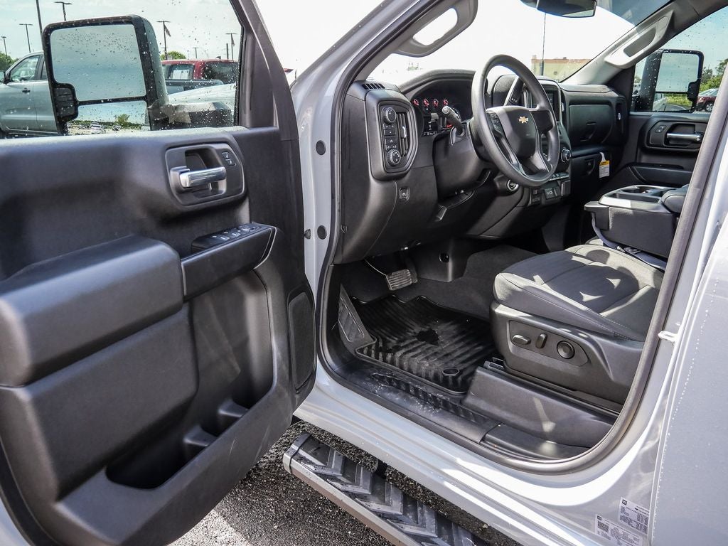 2025 Chevrolet Silverado 2500HD Custom Z71