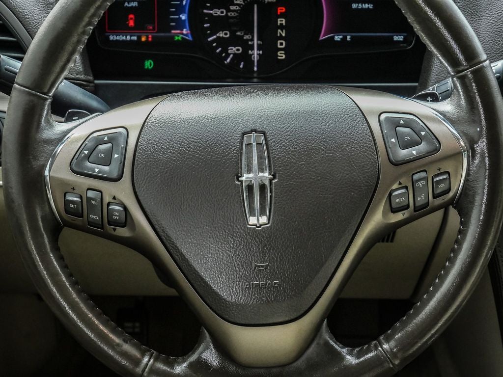 2015 Lincoln MKX Base