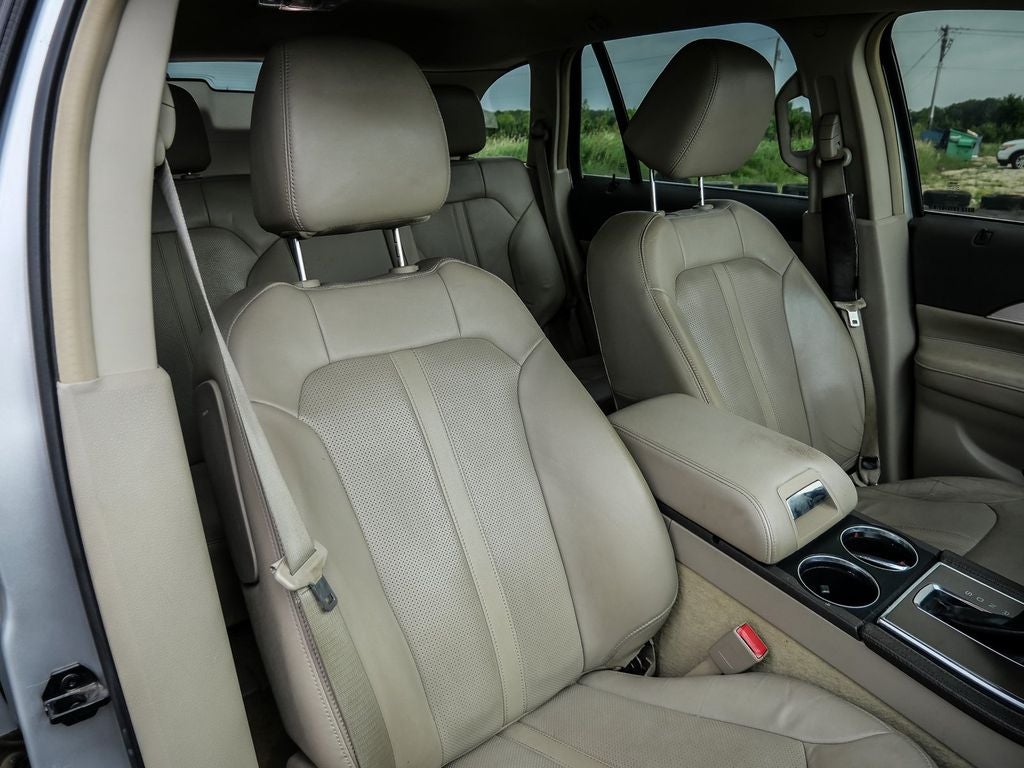 2015 Lincoln MKX Base