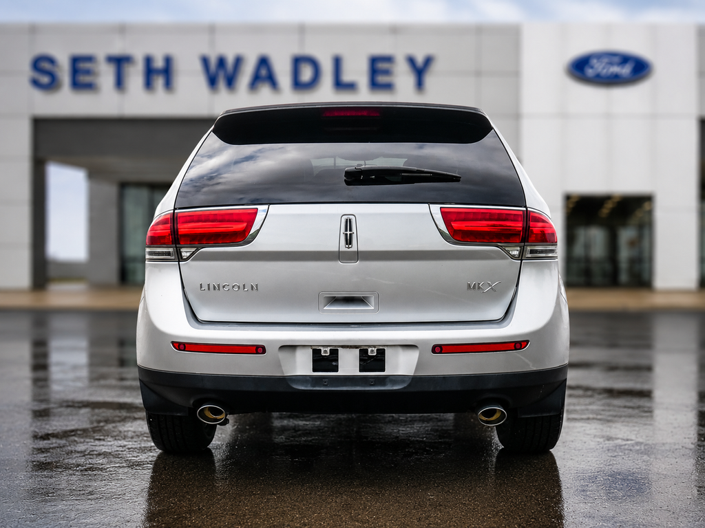 2015 Lincoln MKX Base