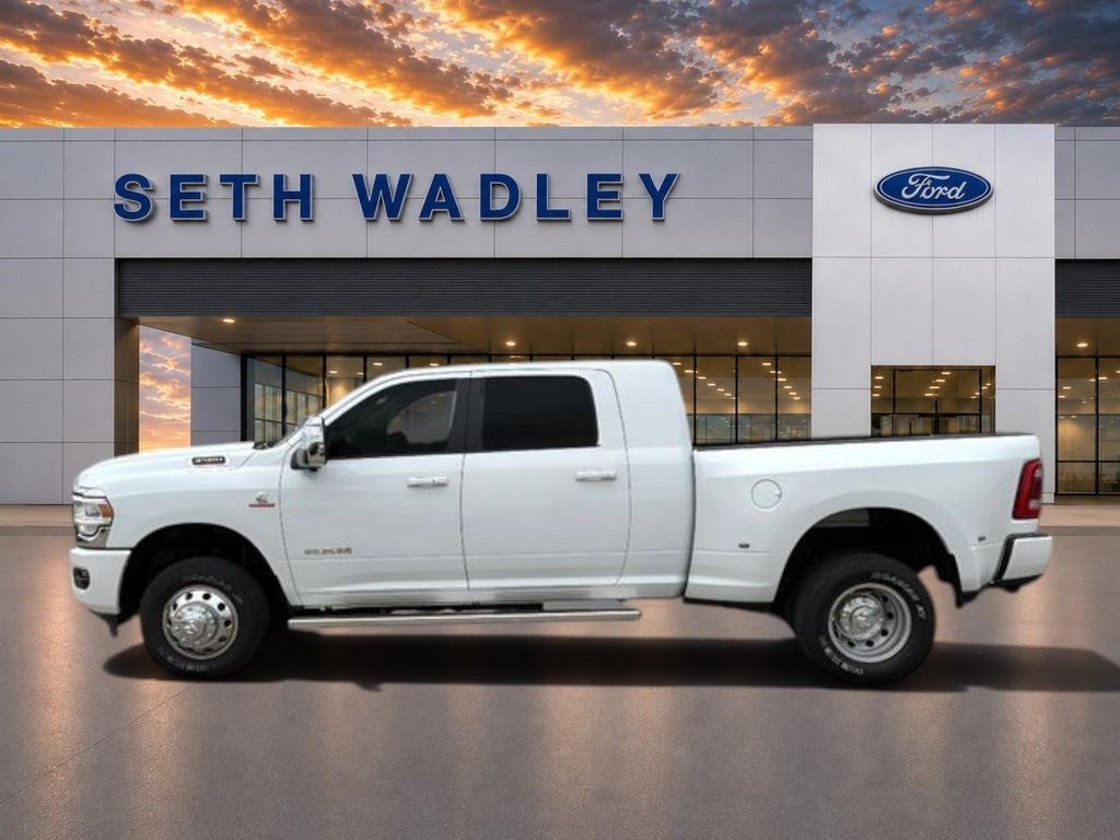 2024 RAM 3500 Laramie DRW