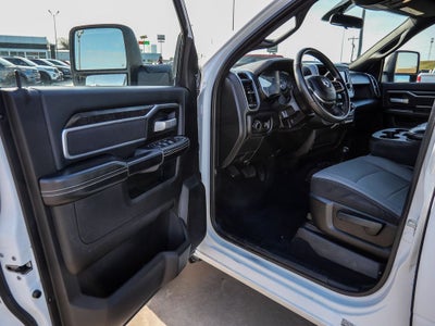 2024 RAM 3500 SLT FLATBED