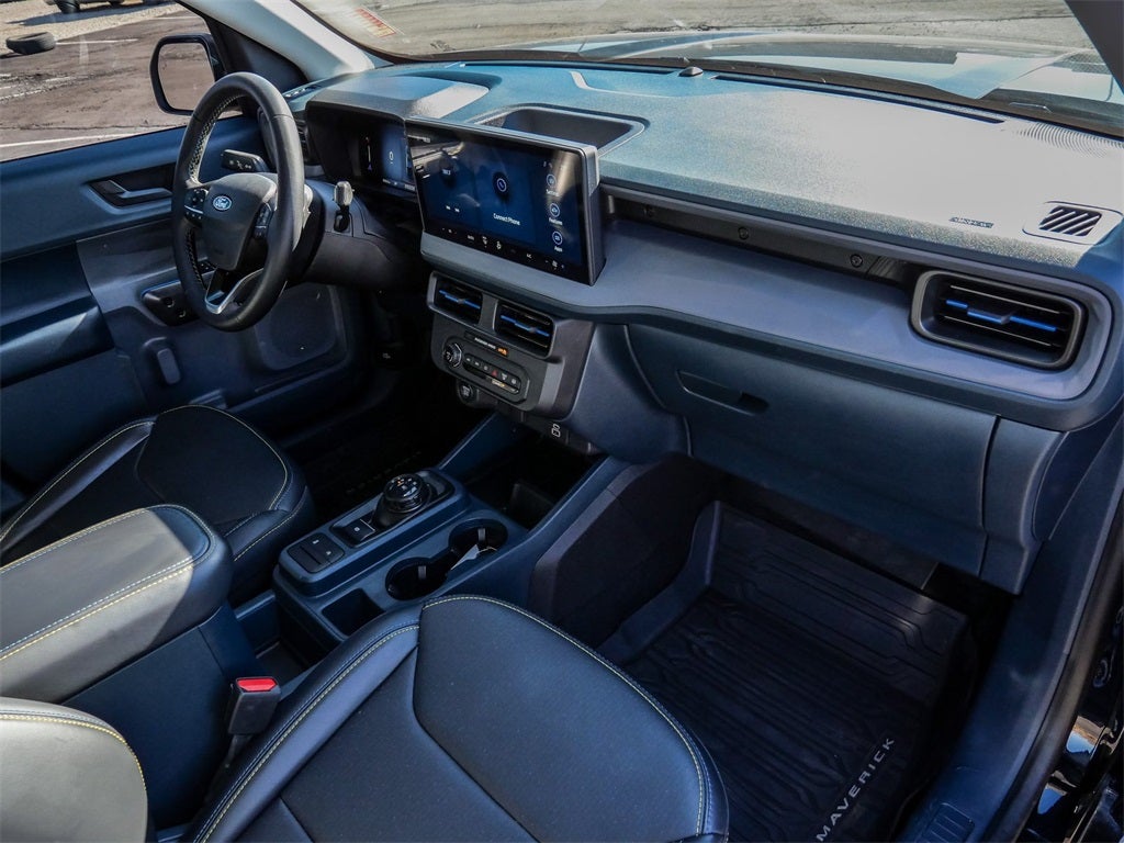 2025 Ford Maverick Lobo Standard