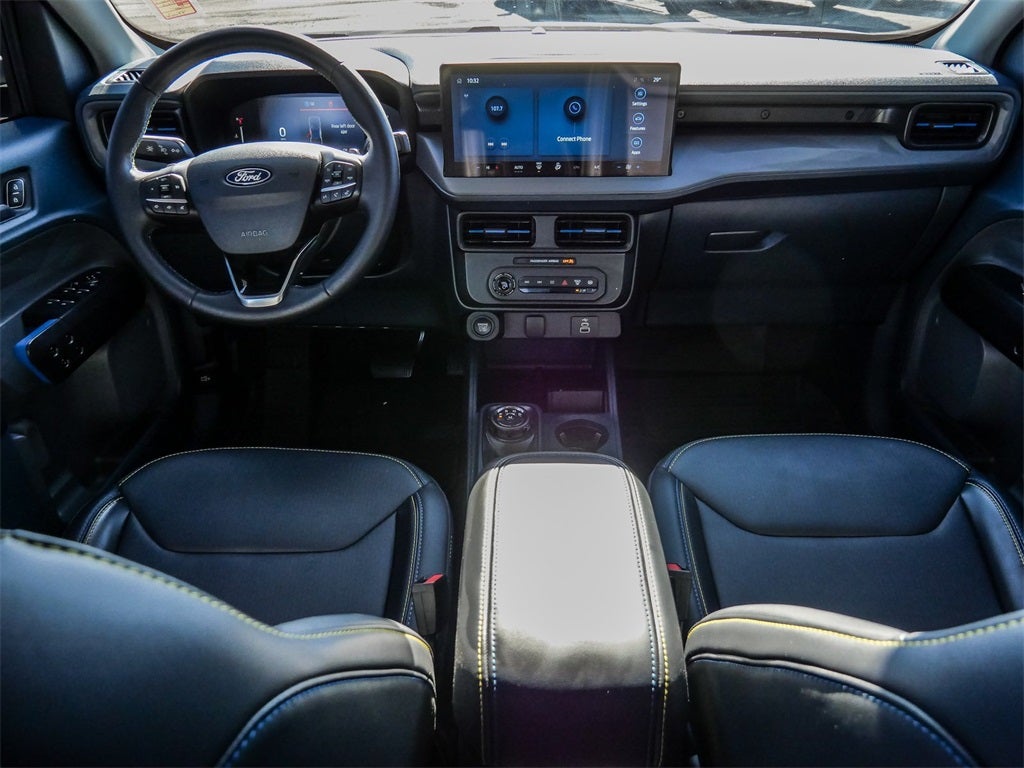 2025 Ford Maverick Lobo Standard