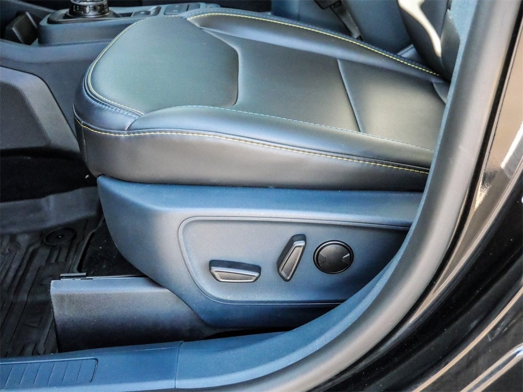 2025 Ford Maverick Lobo Standard