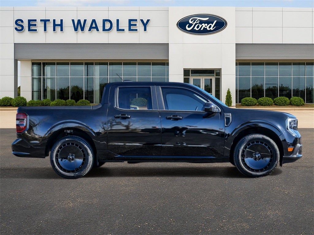 2025 Ford Maverick Lobo Standard