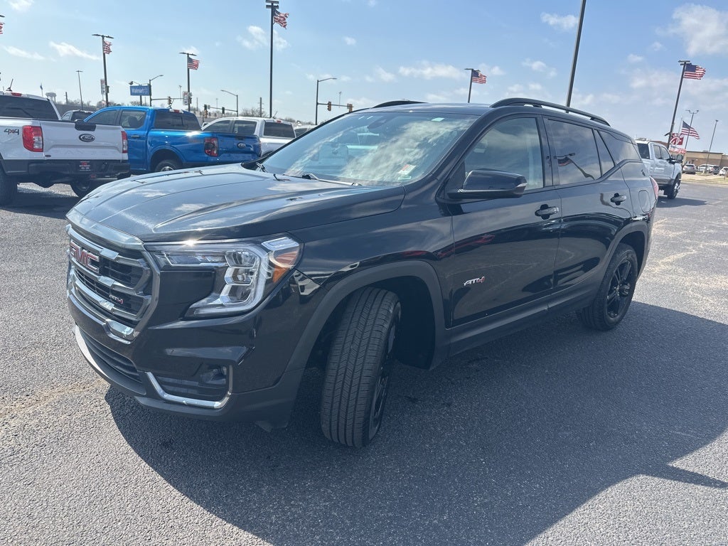 2023 GMC Terrain AT4