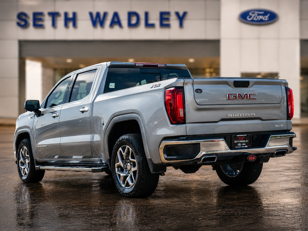 2024 GMC Sierra 1500 SLT
