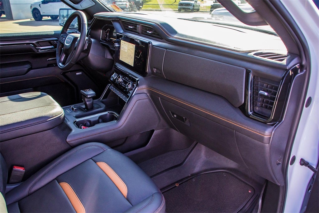 2023 GMC Sierra 1500 AT4 Black Widow Edition