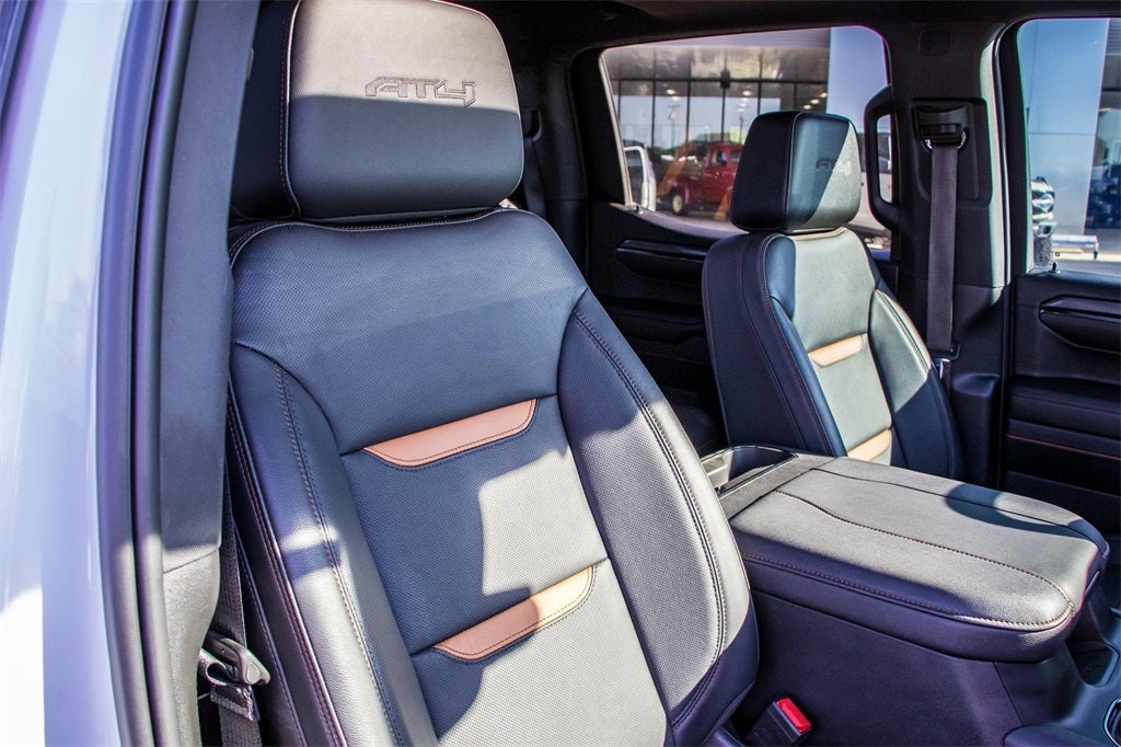 2023 GMC Sierra 1500 AT4 Black Widow Edition